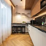 Apartament Księżycowe - Tatra View - Golden *