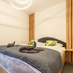 Księżycowe - Tatra View - Golden Apartament *