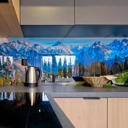 Ksiezycowe - Tatra View - Golden