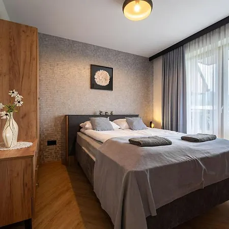 Apartament Ksiezycowe - Tatra View - Golden