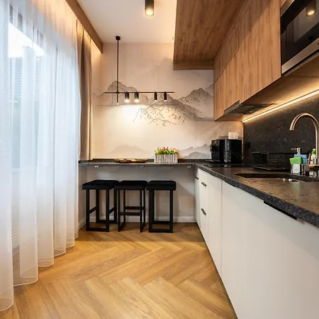 Apartament Księżycowe - Tatra View - Golden *