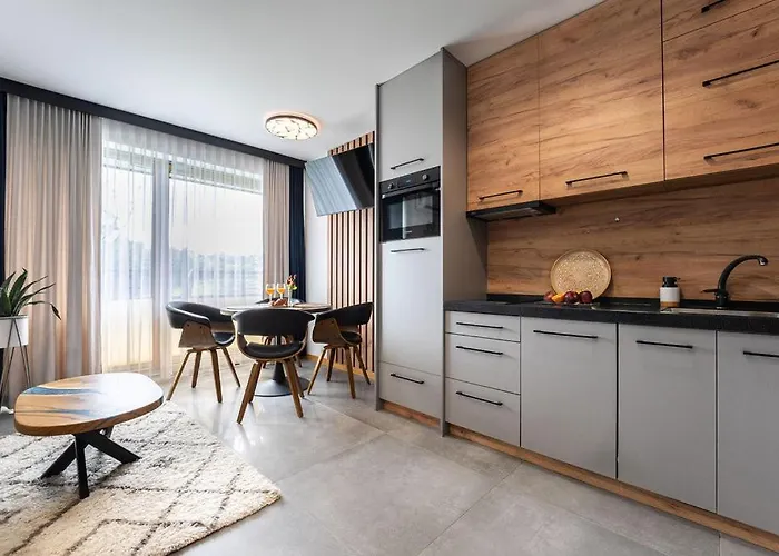 Ksiezycowe - Tatra View - Golden