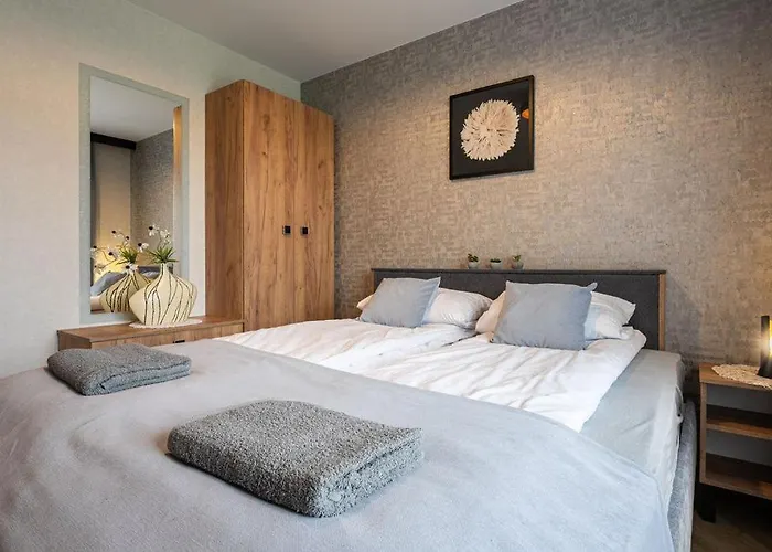 Ksiezycowe - Tatra View - Golden * זקופאנה