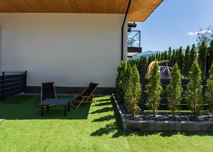 Ksiezycowe - Tatra View - Golden