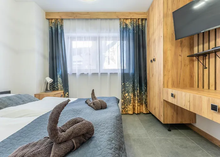 Ksiezycowe - Tatra View - Golden זקופאנה